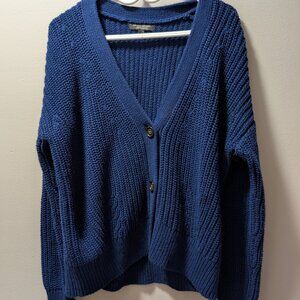 Banana Republic Organic Cotton Blue Knit Cardigan size M